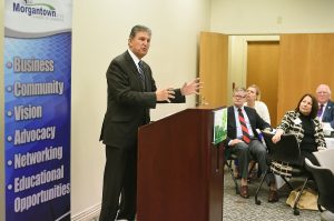 Manchin votes yes on Kavanaugh procedural vote